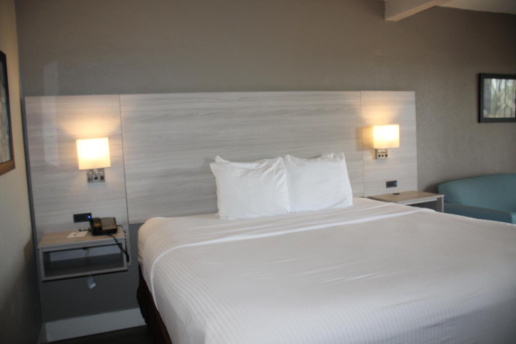 Boca Suites Deerfield Beach; Surestay Collection By BW Экстерьер фото