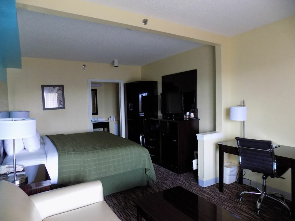 Boca Suites Deerfield Beach; Surestay Collection By BW Экстерьер фото